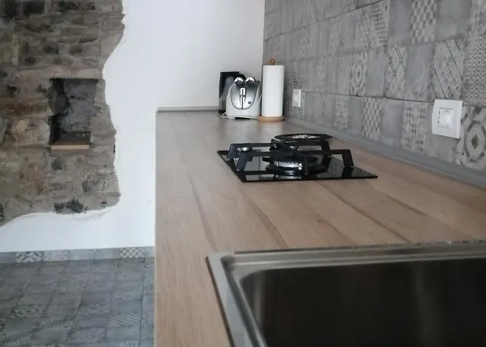 Casa Della Dama *