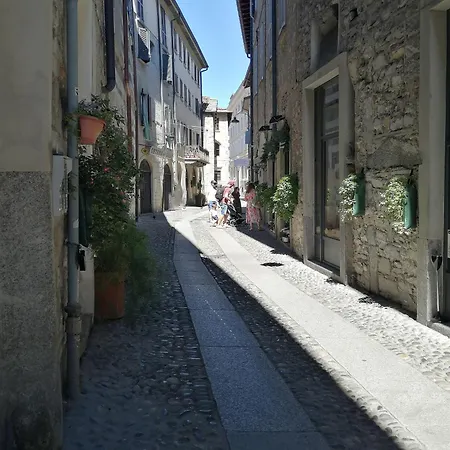 Casa Della Dama Como