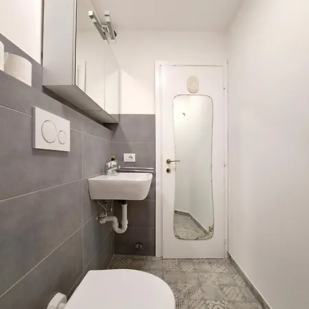 Casa Della Dama Como