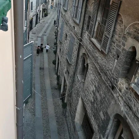 Casa Della Dama *